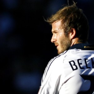 开云平台-破冰之夜，泰山终结进球荒，国米球迷的歌声响彻云霄，破冰之夜，泰山终结进球荒，国米球迷歌声响彻云霄